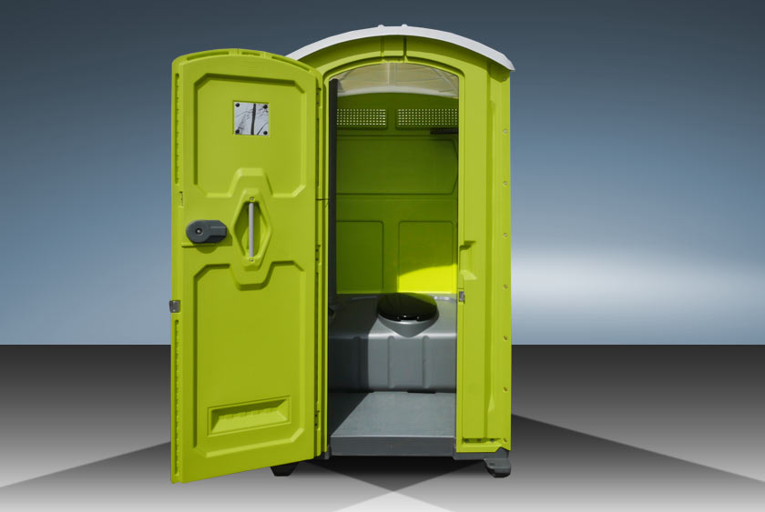 LARGE ENTRYWAY TO THE KEY LIME PORTABLE RESTROOM