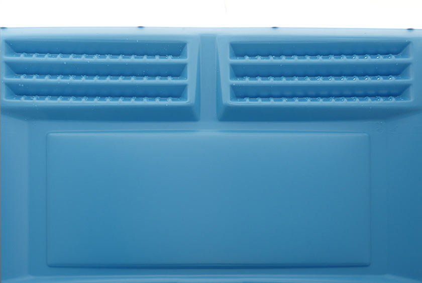 LOUVERED VENTS ON 3 SIDES FOR FRESH AIR