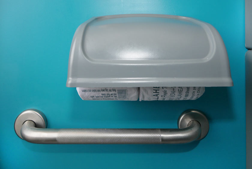 DUAL TOILET PAPER HOLDER