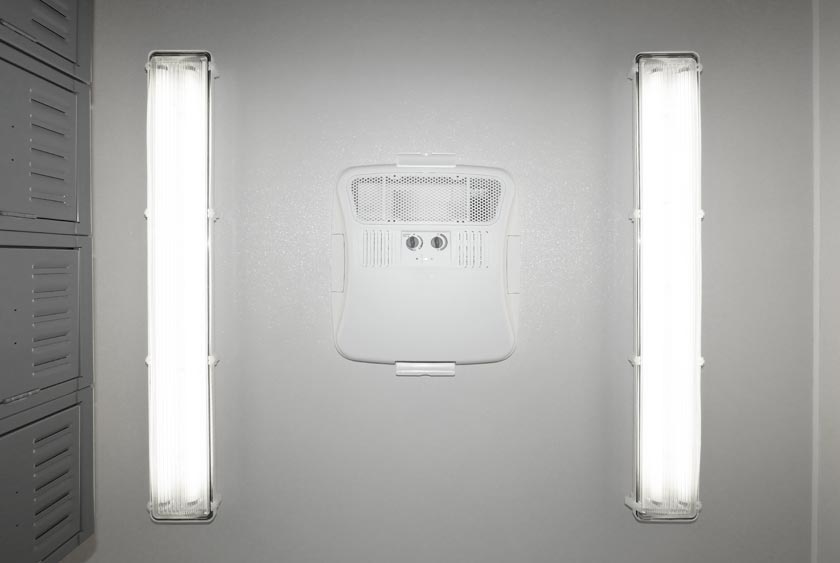 OVERHEAD AIR CONDITIONING UNIT