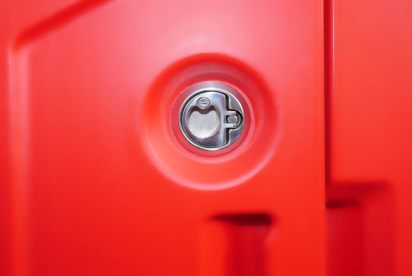 KEYED LOCKING MECHANISM