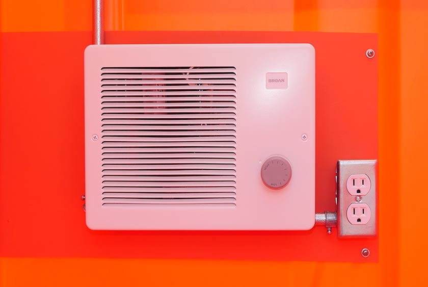 THERMOSTAT CONTROLLED BROAN HEATER AND 110 VOLT DUPLEX OUTLET