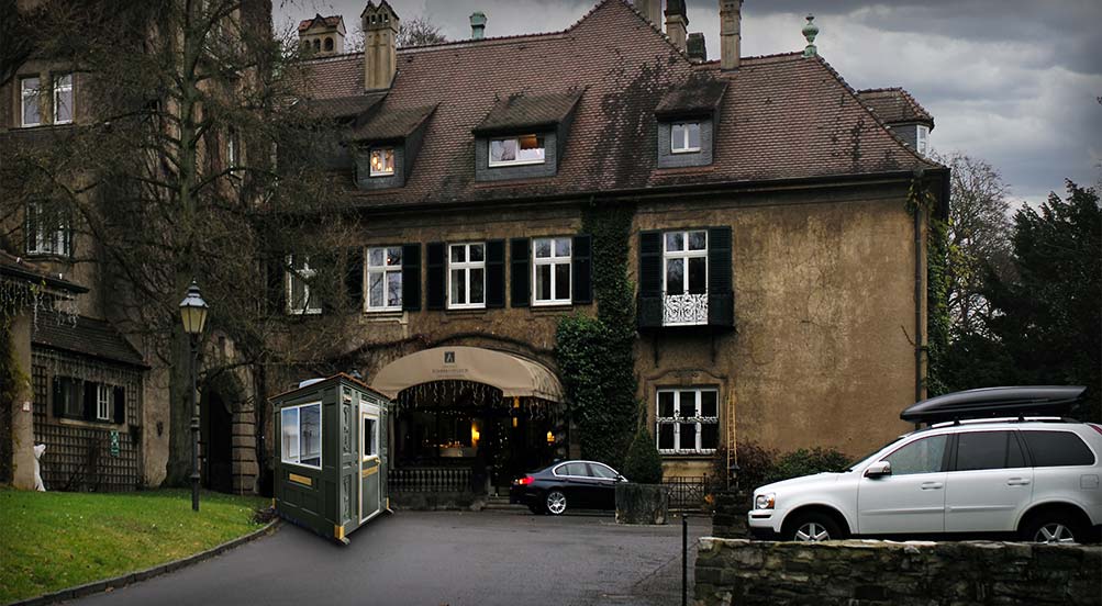 Valet Key Booth 25 | Valet Key Booth in Front of an Inn.
