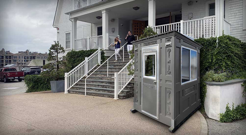 Valet Key Booth 25 | Valet Key Booth at a Hotel