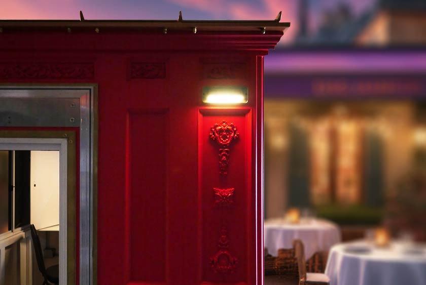 EXTERIOR BRASS DOWNLIGHT FOR NIGHTTIME USE