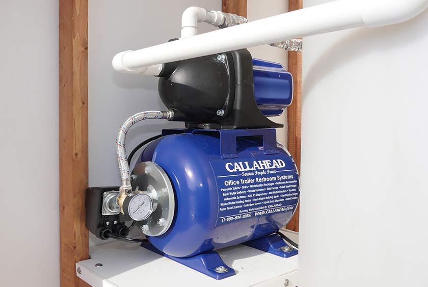 STRONG INDUSTRIAL PUMP PROVIDES 50 PSI OF PRESSURE