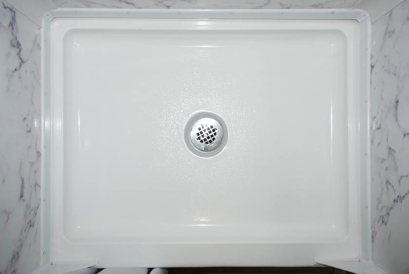 NON-SLIP FLOOR AND A SUPERIOR DRAINAGE SYSTEM FOR SAFETY