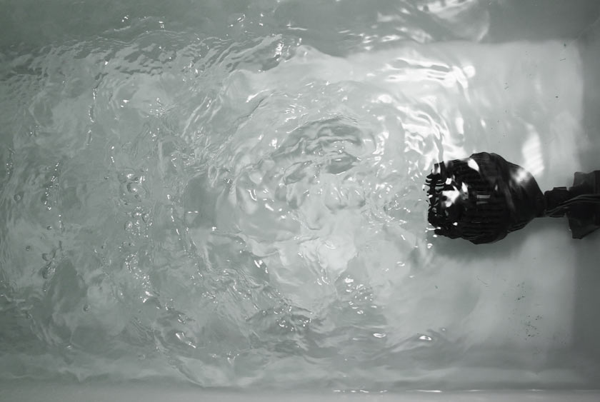 Top View of the Aqua Mover Inside Water Tank