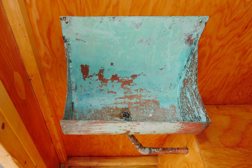 SEPARATE VINTAGE COPPER URINAL