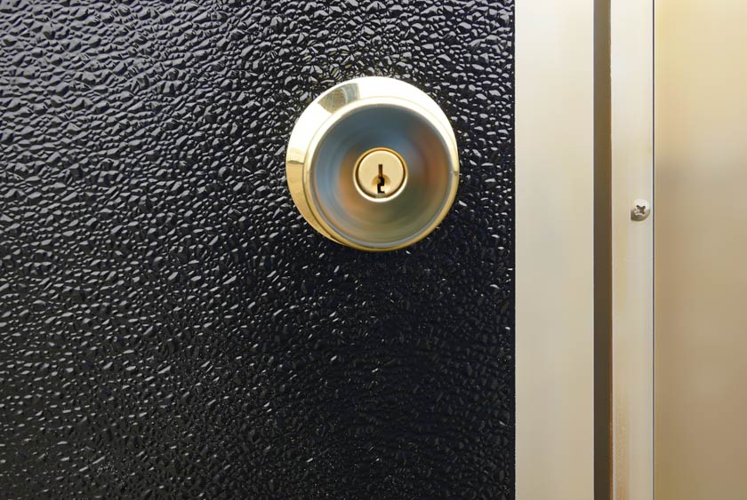 LOCKING GOLD DOOR KNOB FOR SECURITY AND PRIVACY