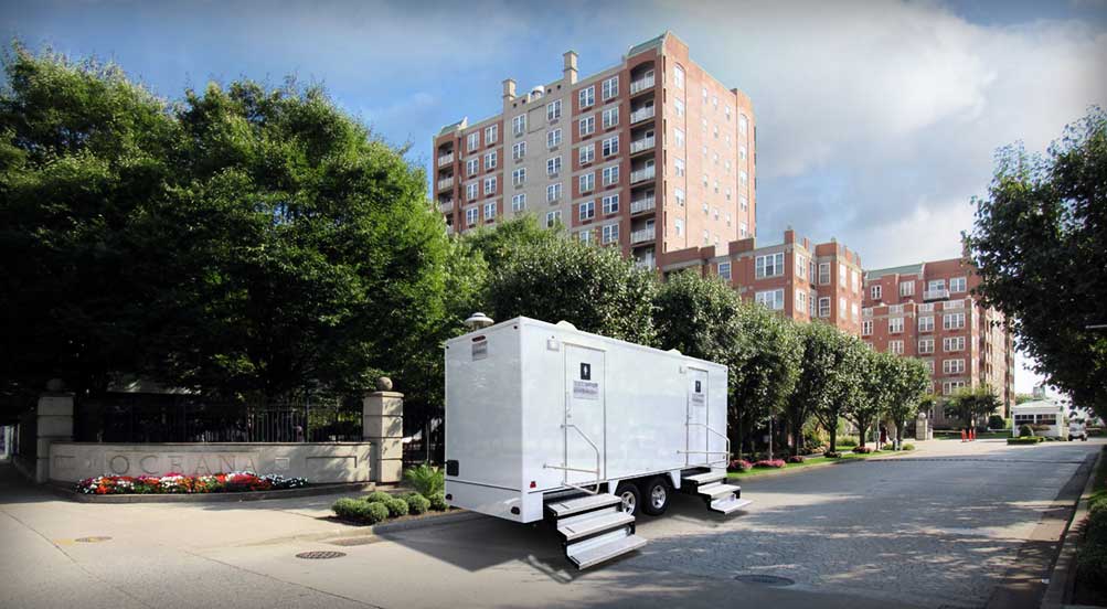 Restroom Trailer in NYC