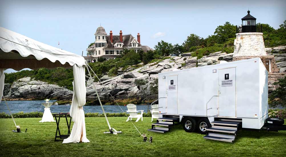 Luxury Restroom Trailers | Near Me | NY | The Castle Hill Luxury Restroom Trailer