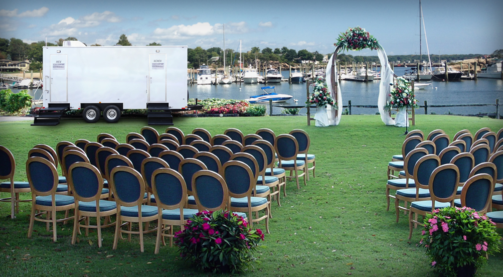 The Country Club Restroom Trailer At A Wedding Reception