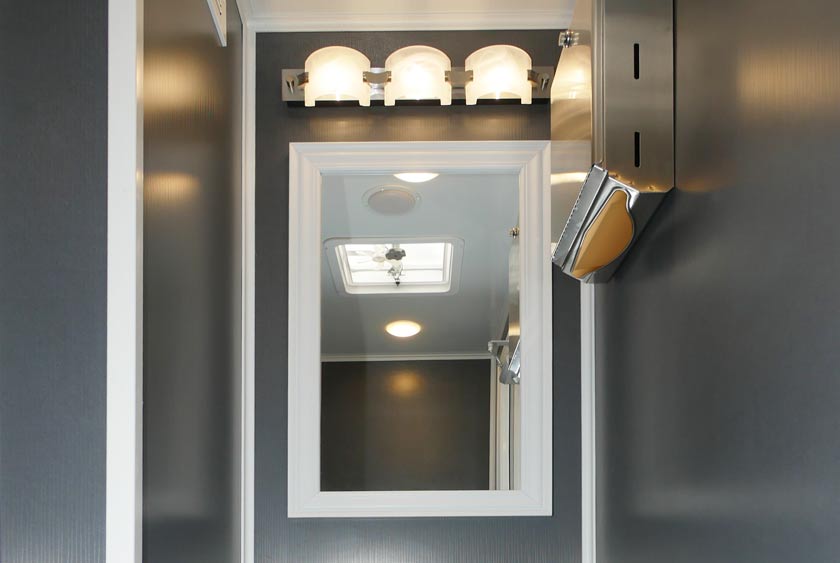 VANITY MIRROR ABOVE SINK