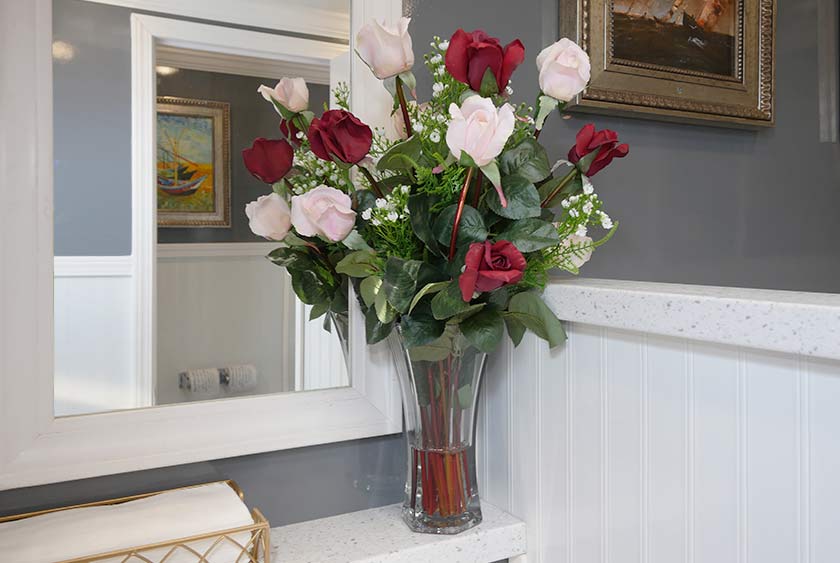 FLOWER ARRANGEMENTS FOR THE VANITIES ARE AVAILABLE