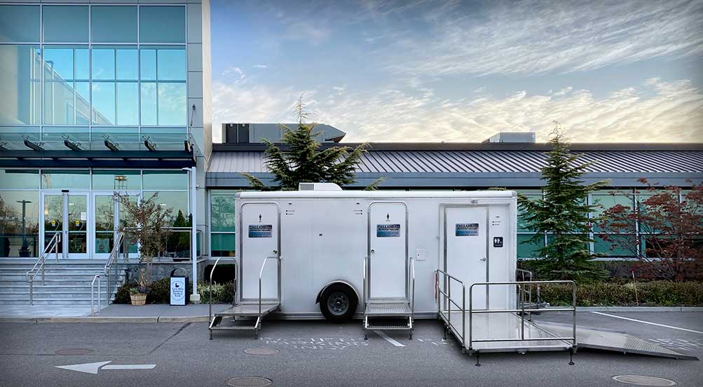 The Horizon ADA Restroom Trailer Near School