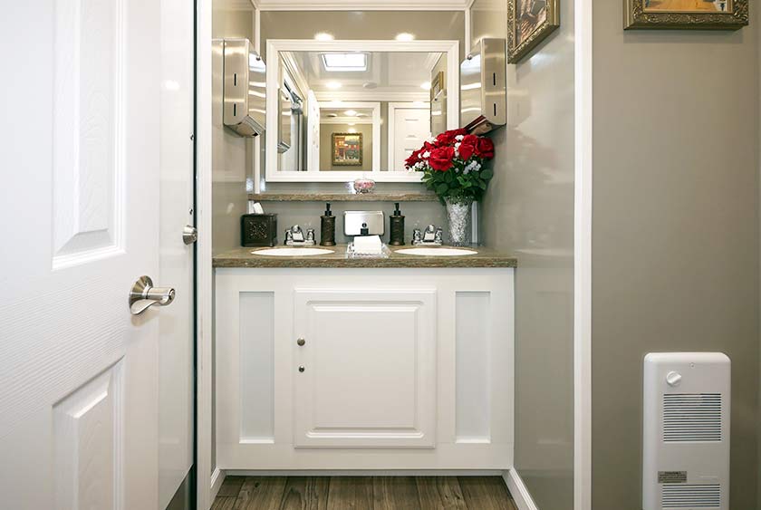 FULL VANITY WITH SINK AND MIRROR