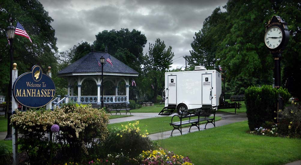 The Manhasset Restroom Trailer By The Park