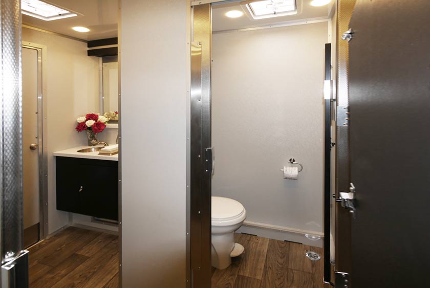 SOLID CONSTRUCTION ADDS TO YOUR PRIVACY