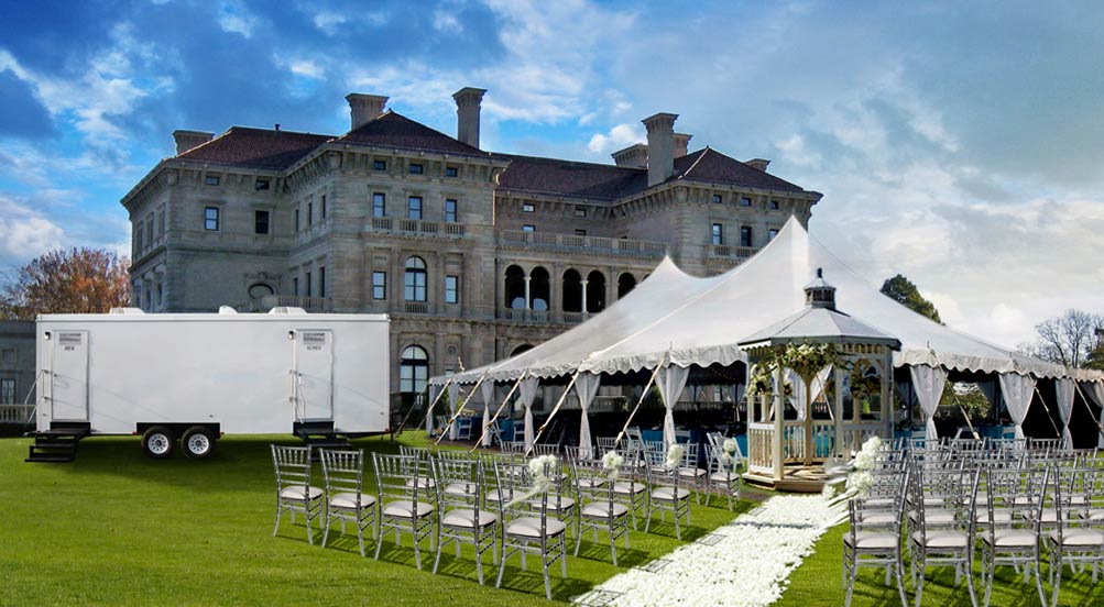 Wedding Restroom Trailers | The Plaza Luxury Restroom Trailer At Special Event