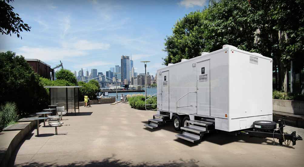 The Williamsburg Luxury Restroom Trailer By The Water