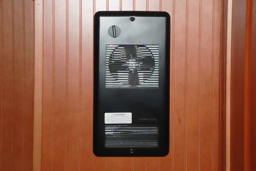 THERMOSTAT CONTROLLED HEATERS