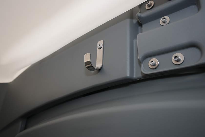 COAT/HAT HOOK OVER DOORWAY